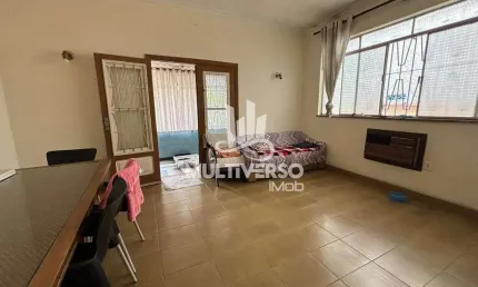 Casa à venda, 3 quartos no bairro Ponta da Praia em Santos