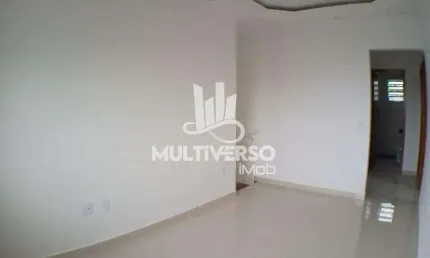 Casa sobreposta alta com 2 dorm - condomínio no bairro sítio do campo