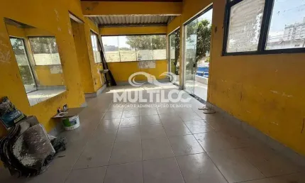 Casa para aluguel, 4 quartos no bairro Marapé em Santos