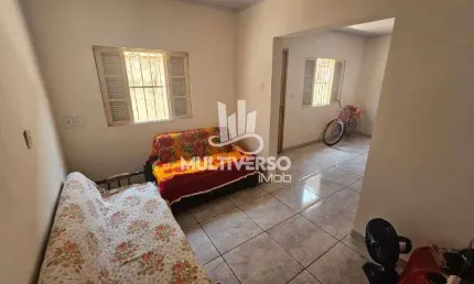 Casa à venda, 1 quarto no bairro Maracanã em Praia Grande