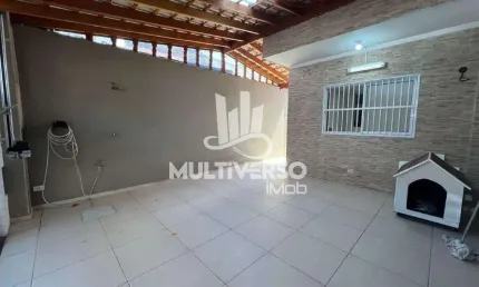 Sobrado à venda, 3 quartos no bairro Guilhermina em Praia Grande