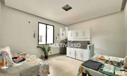 Casa com 2 quartos à venda no Embaré, Santos 