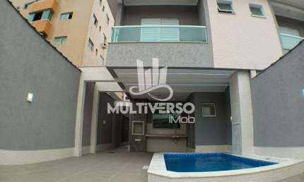 Sobrado Novo com 3 suítes e Sala 2 Ambientes - Piscina e Espaço Gourmet