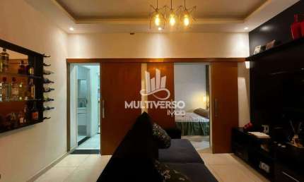 Apartamento Reformado na Vila Mathias, 2 Dormitórios – 40m² | 1º Andar