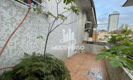 Sobrado à venda, 2 quartos no bairro Aparecida em Santos