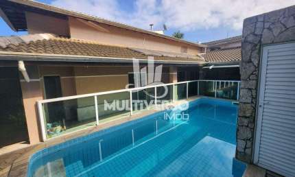 Casa à venda, 3 quartos no bairro Canto do Forte em Praia Grande