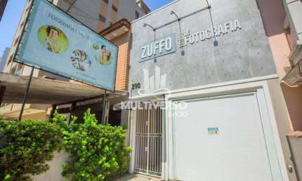 Casa Comercial com Espaço Residencial – 270m² Próx. ao Sesc, Praiamar e Praia – Boqueirão, Santos