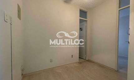 Sala Comercial para aluguel, no bairro Vila Mathias em Santos