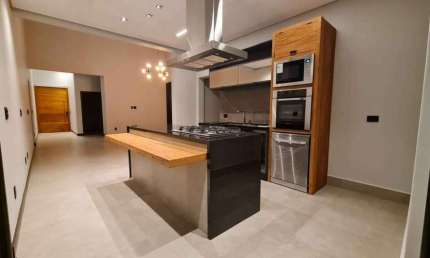 Casa com 3 quartos à venda no Residencial Tamboré, Bauru 