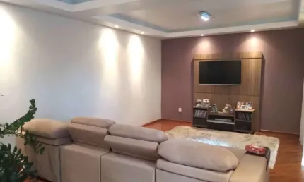 Casa com 4 quartos à venda na Vila Popular, Bauru 
