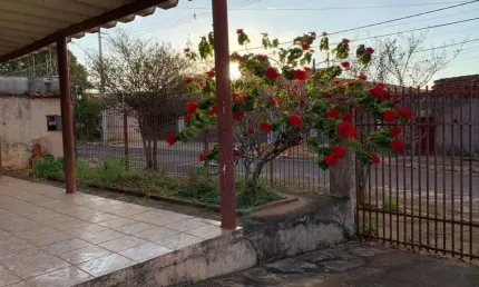 Casa com 2 quartos à venda na Vila Industrial, Bauru 