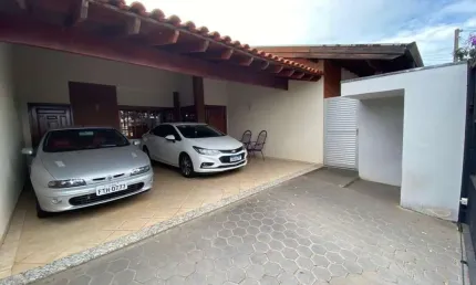 Casa com 3 quartos à venda no Jardim Estoril II, Bauru 
