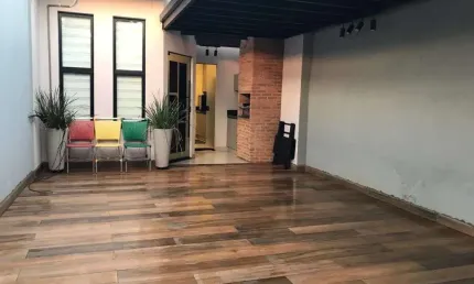 LINDA CASA NO JARDIM CELINA, PROXIMO AV. BERNADINO DE CAMPOS ! !