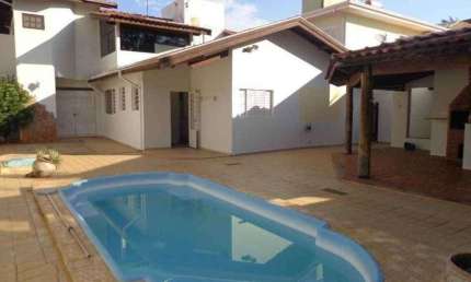 Casa em condomínio fechado com 4 quartos à venda na Vila Serrão, Bauru 
