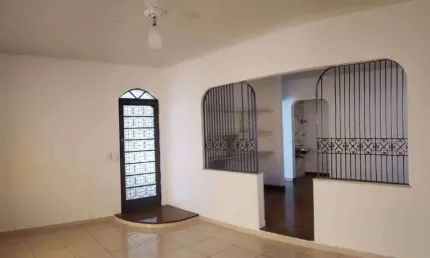 Casa com 4 quartos à venda na Vila Cidade Universitária, Bauru 