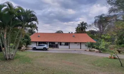 CHACARÁ e  SITIOS em Chácaras Bauruenses, (Bauru) - SP