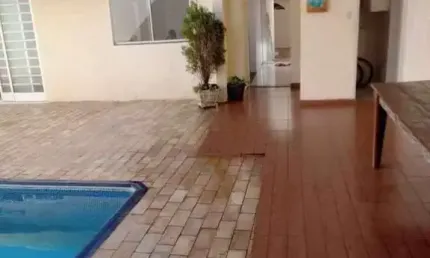Casa com 3 quartos à venda na Vila Cardia, Bauru 