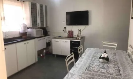 Casa com 3 quartos à venda na Vila Antártica, Bauru 