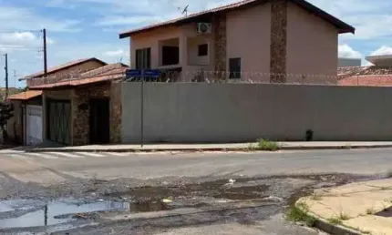Casa com 3 quartos à venda no Jardim Terra Branca, Bauru 