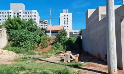 Terreno à venda na Vila Santista, Bauru 