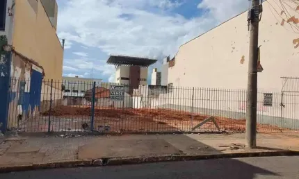Terreno comercial à venda no Centro, Bauru 