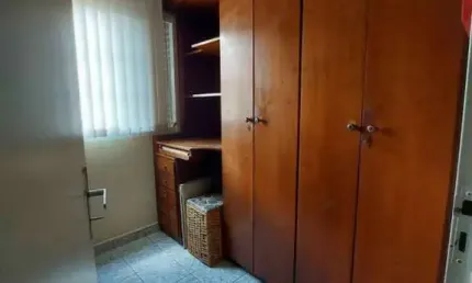 Lindo apartamento de 2 dormitórios completo em armários