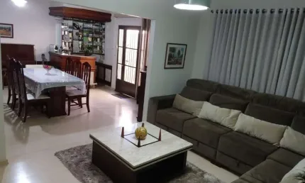 Casa com 3 quartos à venda no Jardim América, Bauru 