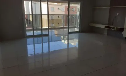 Lindo apartamento com varanda gourmet , completíssimo em armários, ar condicionado , muito bem localizado