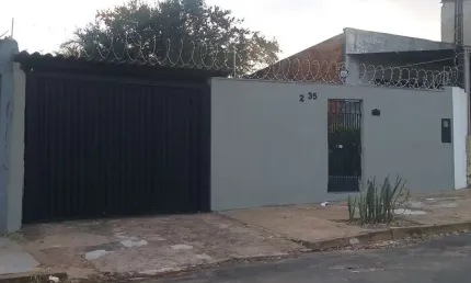Casa com 1 quarto à venda no Jardim Petrópolis, Bauru , 91 m2 por R$ 270.000