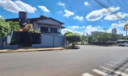 Casa com 4 quartos à venda no Jardim Panorama, Bauru  por R$ 1.500.000
