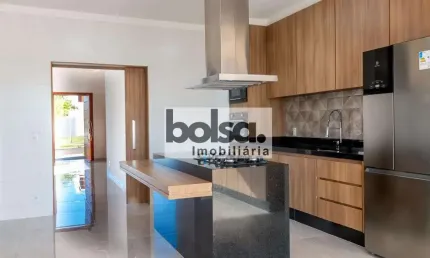 CASA EM CONDOMINÍO ALPHAVILLE, Bauru - SP para venda com 484 m²
