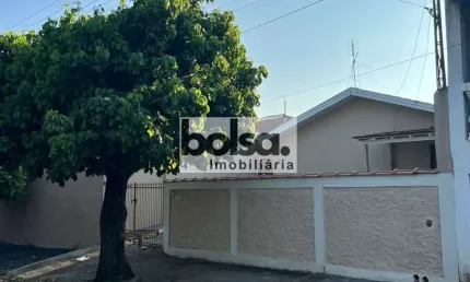Casa com 3 quartos à venda no Madureira, Bauru 