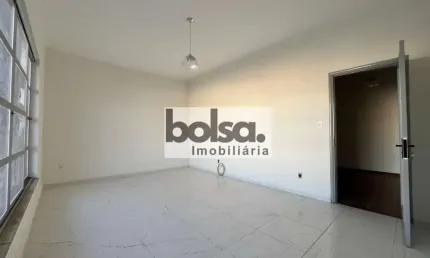 Casa com 3 quartos à venda no Centro, Bauru 