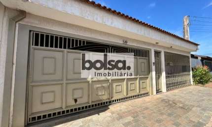 Casa com 3 quartos à venda na Vila Industrial, Bauru 