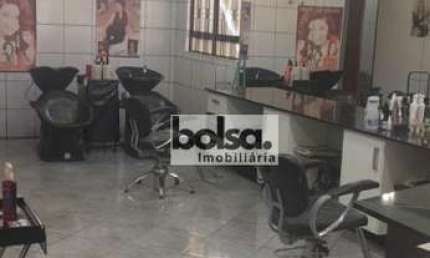 Imóvel sendo utilizado como ponto comercial á venda R$ 350.000,00