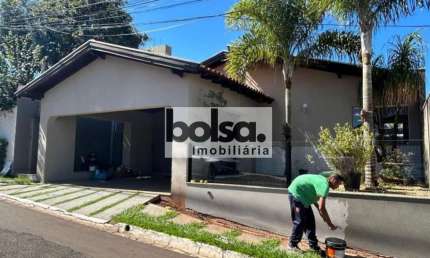 Casa com 4 quartos à venda no Jardim Estoril, Bauru 