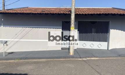 Casa para venda com 211 m² e 2 quartos em Jardim Nova Esperança, Bauru - SP