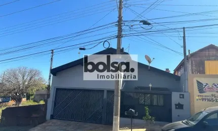 Casa para venda com 305 m² e 4 quartos em Madureira, Bauru - SP