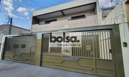 Casa para venda com 220 m² e 3 quartos em Centro, Bauru - SP