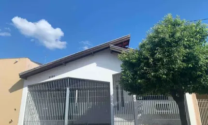 Casa com 2 quartos à venda no Jardim América, Bauru 