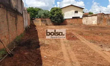 Terreno à venda no Parque Hipódromo, Bauru 