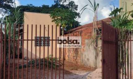 Casa para venda com 130 m² e 2 quartos em Jardim São Judas, Bauru - SP