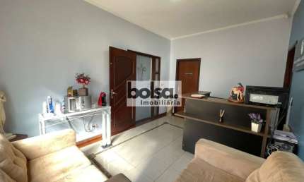 CASA DISPONÍVEL PARA VENDA NO CENTRO DE PEDERNEIRAS ! !