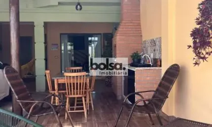 Casa/Sobrado para venda com 180 m² e 3 quartos em Jardim Olímpico, Bauru - SP