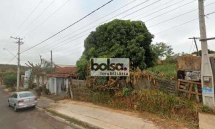 Terreno à venda no Parque Roosevelt, Bauru 