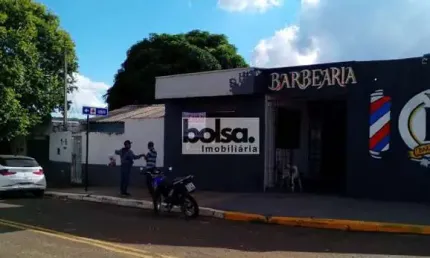 CASA COMERCIAL para venda com 270 m² e 2 quartos em Parque Jardim Europa, Bauru - SP