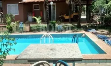 Casa com 5 quartos à venda no Vale do Igapó, Bauru 