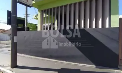 Excelente  residencia ampla, comercial e residencial , localização excelente