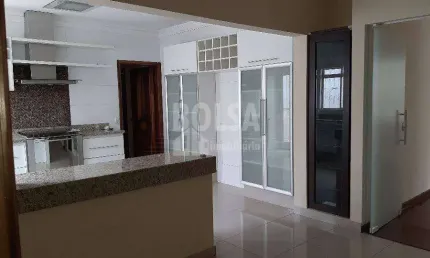 Casa com 3 quartos para alugar na Vila Cidade Universitária, Bauru 