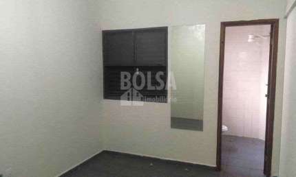 Casa com 1 quarto para alugar no Centro, Bauru 
